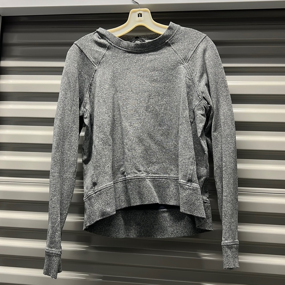 Lululemon Pullover